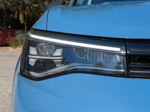 New 2026 Volkswagen Taos S image 9