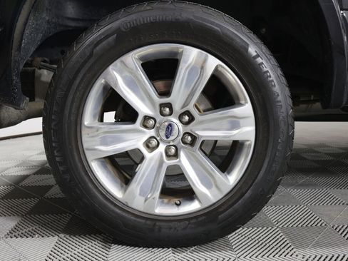 Used 2018 Ford F150 Platinum w/ Equipment Group 701A Luxury image 7