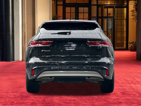Used 2021 Jaguar F-PACE S image 11