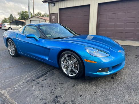 Used 2008 Chevrolet Corvette Coupe w/ Preferred Equipment Group RWD image 8