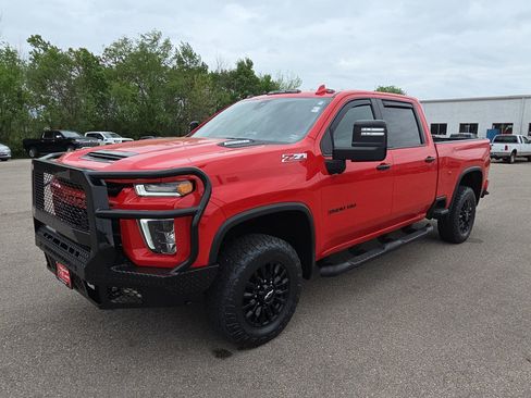 Used 2022 Chevrolet Silverado 3500 LTZ w/ LTZ Plus Package AWD/4WD image 4