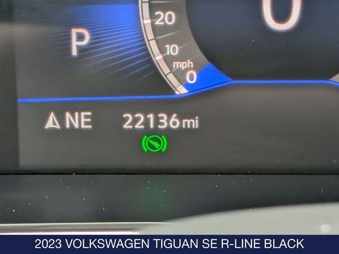 Certified 2023 Volkswagen Tiguan SE R-Line AWD/4WD image 24