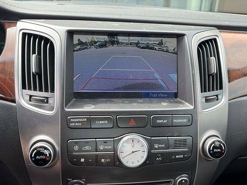 Used 2013 Hyundai Equus Ultimate RWD image 9