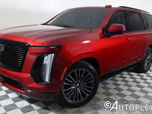 Used 2025 Cadillac Escalade Sport Platinum AWD/4WD image 1