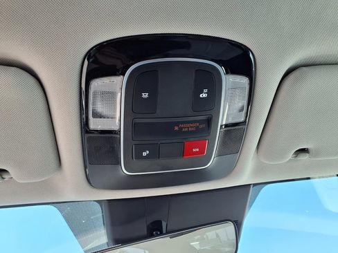 Used 2025 Hyundai Sonata SEL FWD image 25