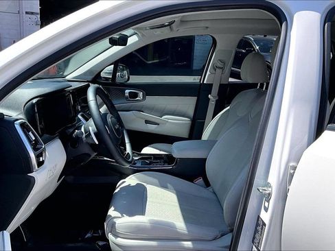 Used 2024 Kia Sorento SX Prestige AWD/4WD image 16