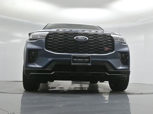 New 2026 Ford Explorer ST AWD/4WD image 45