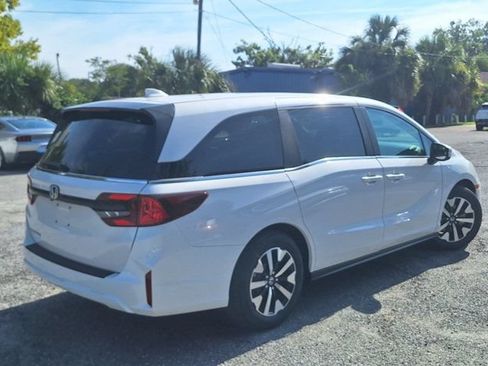 Used 2026 Honda Odyssey EX-L image 8