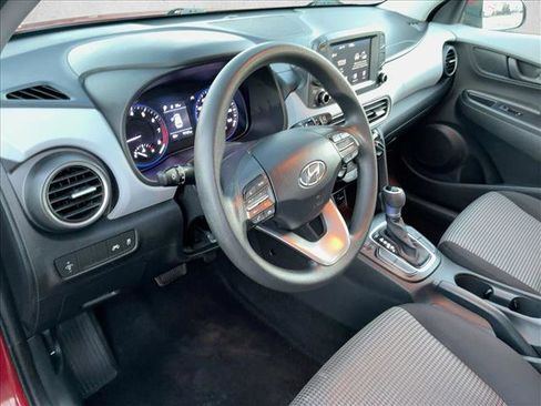 Used 2019 Hyundai Kona SE image 10