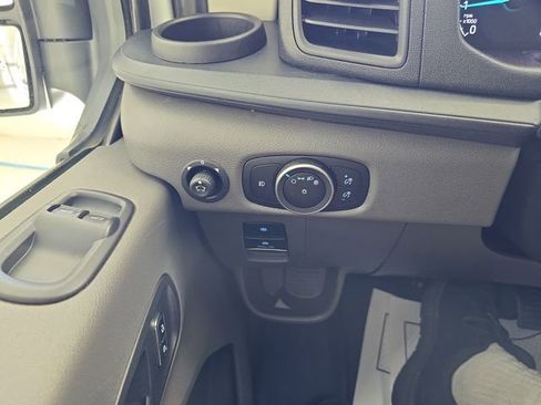 Used 2024 Ford Transit 250 Low Roof w/ Exterior Upgrade Package RWD image 19