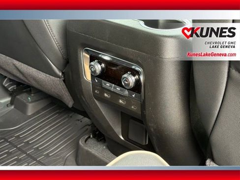 New 2026 GMC Yukon Elevation w/ Elevation Premium Package image 20