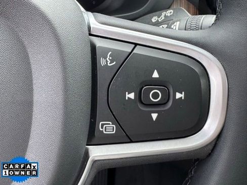 Used 2022 Volvo XC60 B5 Momentum AWD/4WD image 20