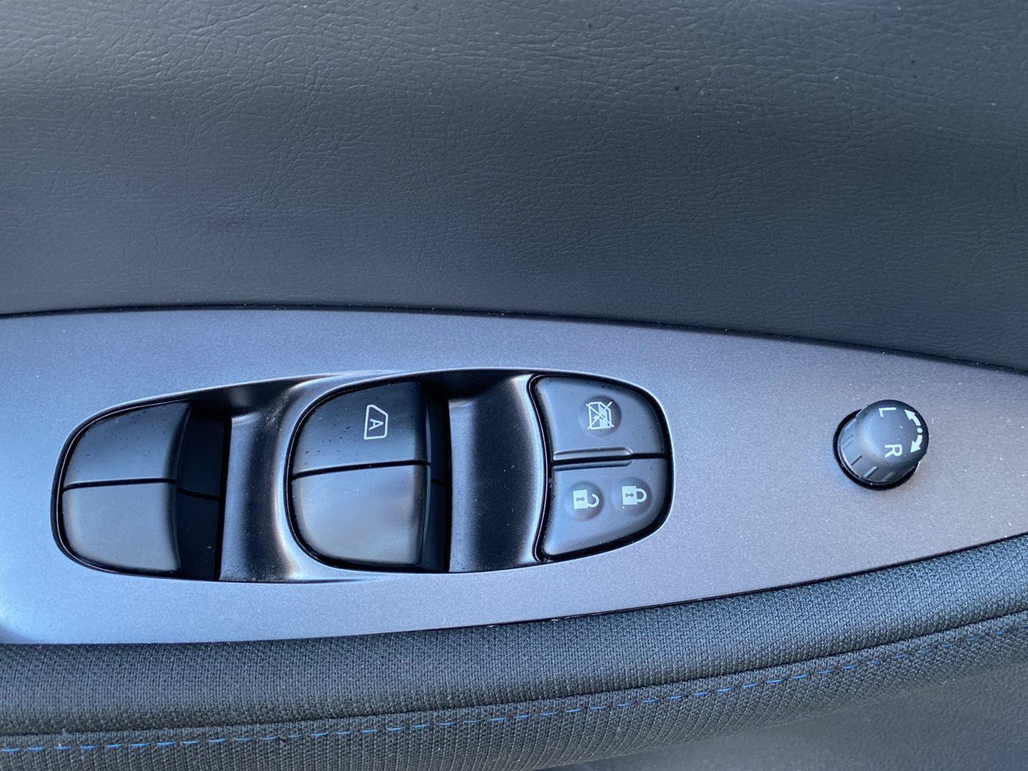 Certified 2023 Nissan Leaf S FWD image 20
