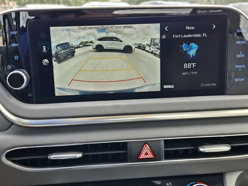 Certified 2023 Hyundai Sonata SEL w/ Convenience Package FWD image 20
