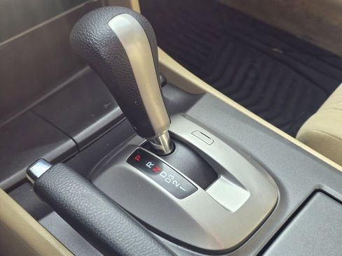 Used 2012 Honda Accord LX image 31