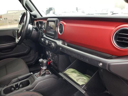 Used 2021 Jeep Wrangler Unlimited Rubicon image 48