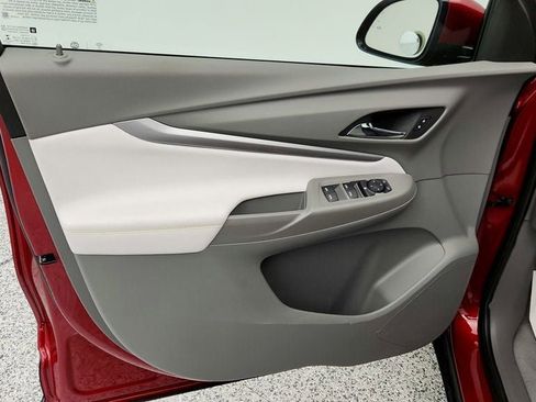 Used 2023 Chevrolet Bolt EUV Premier image 10