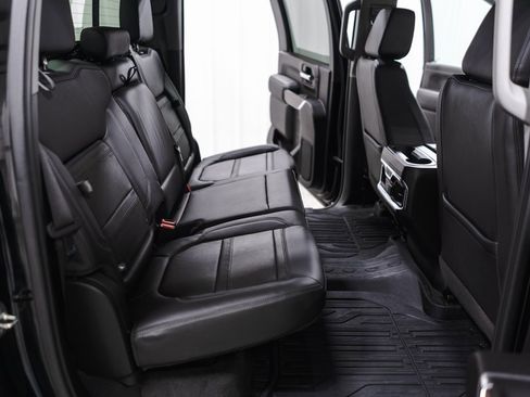 Used 2023 GMC Sierra 2500 Denali w/ Technology Package image 35