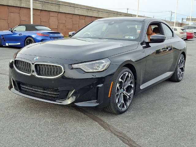 New 2026 BMW 230i xDrive Coupe w/ Premium Package AWD/4WD image 3