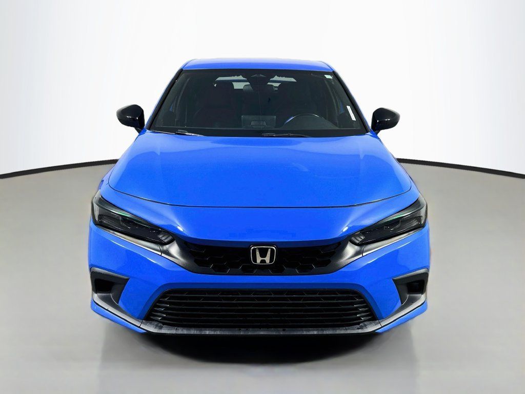 Used 2023 Honda Civic Sport image 2