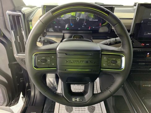 New 2026 GMC Hummer EV SUV image 17