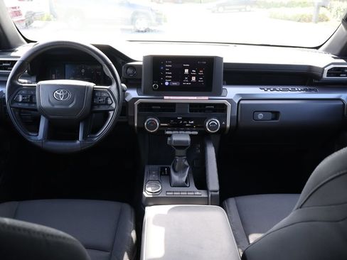Certified 2025 Toyota Tacoma SR5 image 24