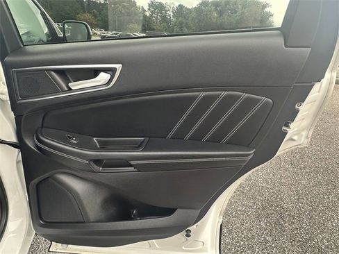 Used 2022 Ford Edge ST w/ Equipment Group 401A image 16