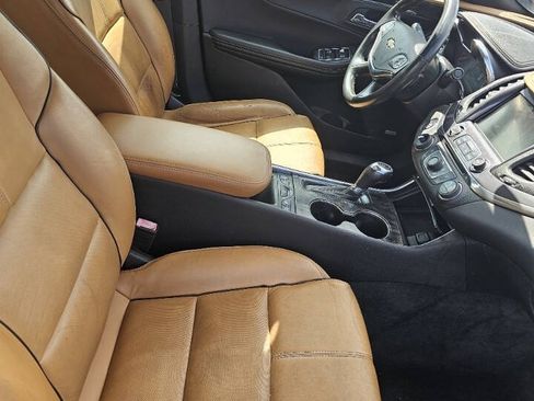 Used 2015 Chevrolet Impala LTZ FWD image 12