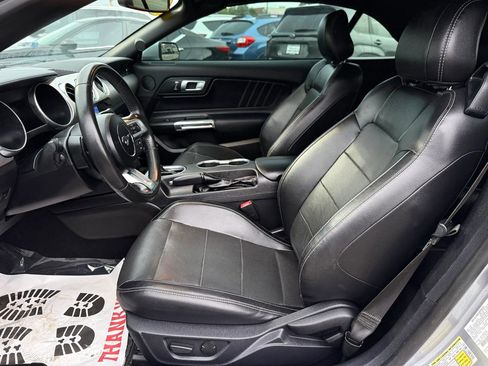 Used 2020 Ford Mustang GT Premium RWD image 12