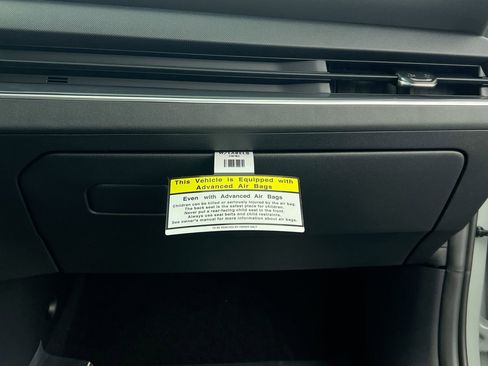 New 2025 Kia K4 EX image 34