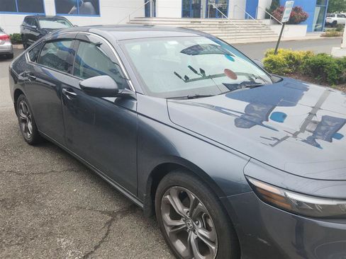 Used 2024 Honda Accord EX image 2