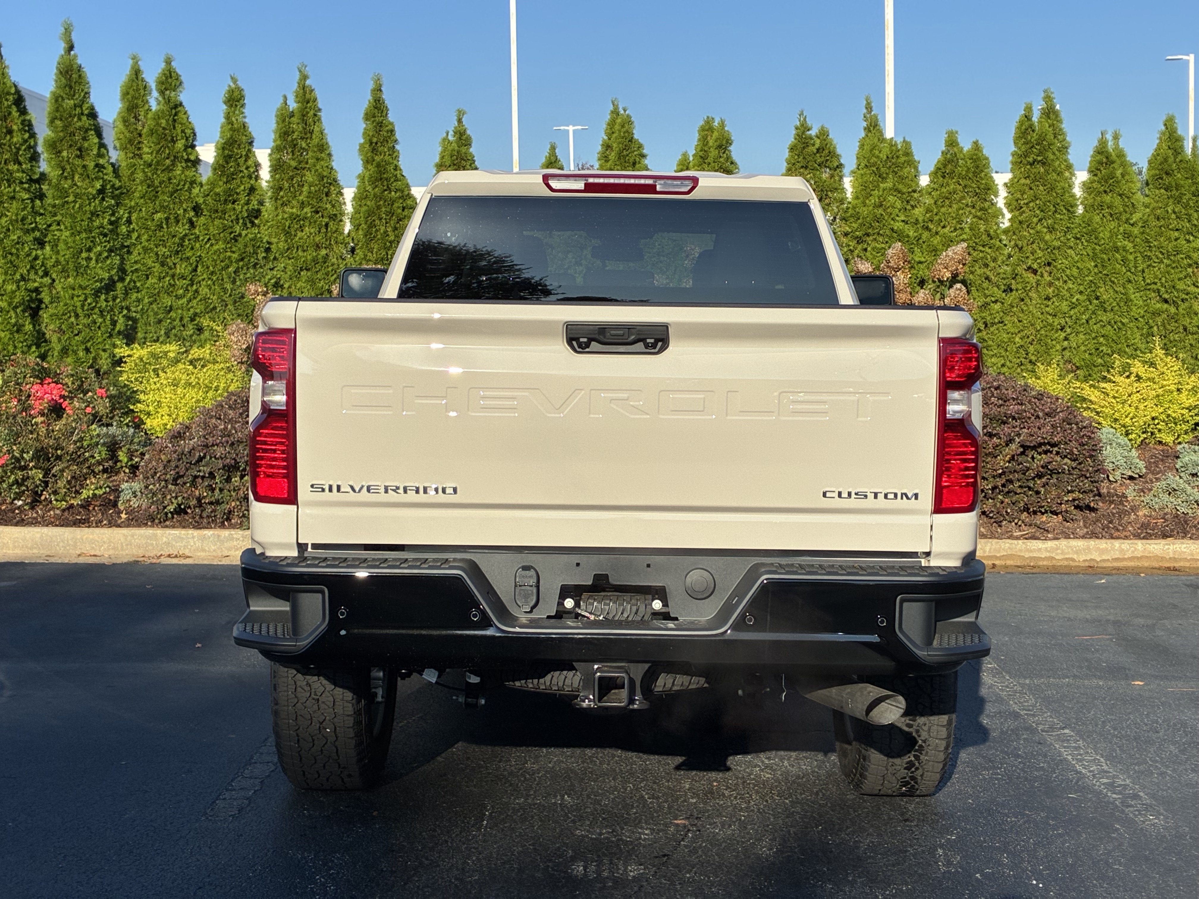 New 2026 Chevrolet Silverado 2500 Custom w/ Custom Value Package AWD/4WD image 9