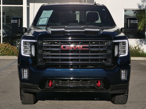 Used 2023 GMC Sierra 2500 AT4 image 9