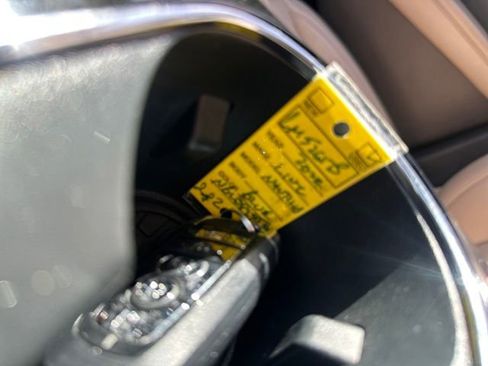 Used 2022 Lincoln Nautilus AWD w/ Premium Package image 45