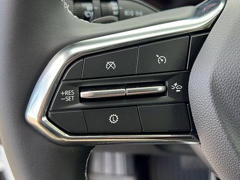 New 2026 Chevrolet Traverse LT w/ Midnight/Sport Edition image 25