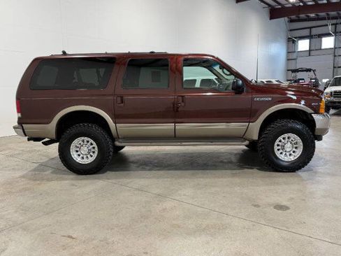 Used 2001 Ford Excursion Limited AWD/4WD image 7