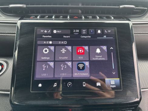 Used 2024 Jeep Grand Cherokee L Laredo image 37