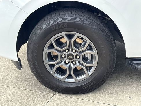 Used 2025 Ford Expedition Max Active RWD image 11