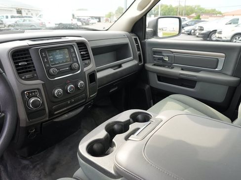 Used 2019 RAM 1500 Tradesman w/ Popular Equipment Group RWD image 18