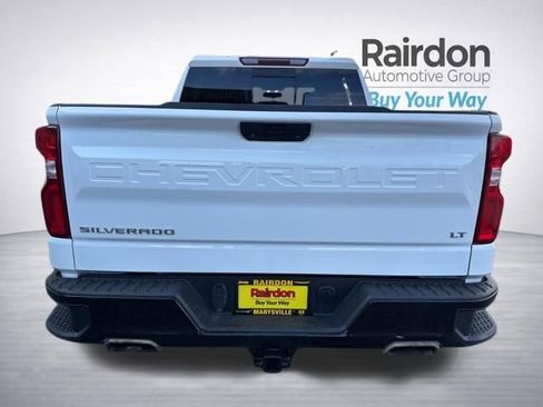 Used 2021 Chevrolet Silverado 1500 LT Trail Boss w/ Convenience Package II AWD/4WD image 6
