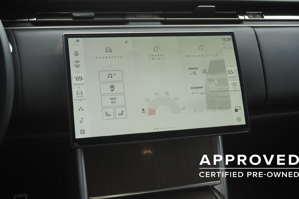 Used 2025 Land Rover Range Rover Long Wheelbase SE AWD/4WD image 15