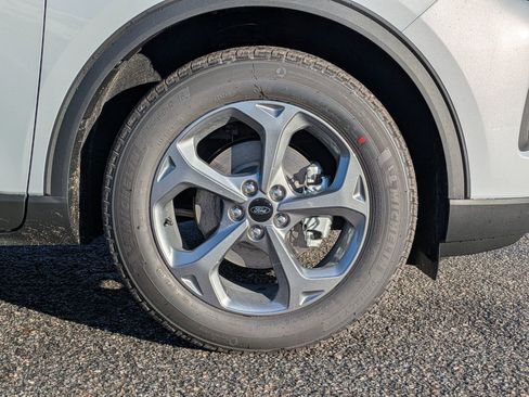 New 2026 Ford Escape ST-Line w/ Tech Pack #1 image 10