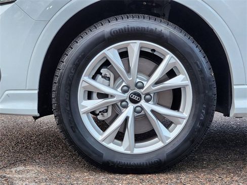 Used 2025 Audi Q3 2.0T Premium Plus w/ Premium Plus Package image 10