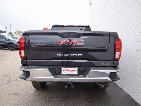New 2026 GMC Sierra 2500 SLE w/ SLE Value Package; image 6