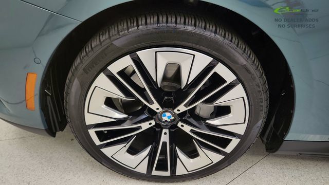 Used 2026 BMW i5 xDrive40 AWD/4WD image 90