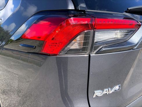 Used 2024 Toyota RAV4 XLE AWD/4WD image 28