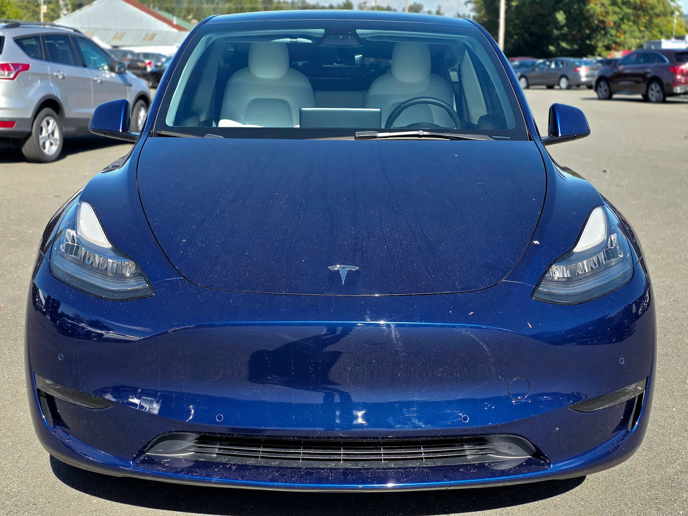 Used 2022 Tesla Model Y Long Range AWD/4WD image 3