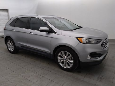 Used 2020 Ford Edge Titanium FWD image 11