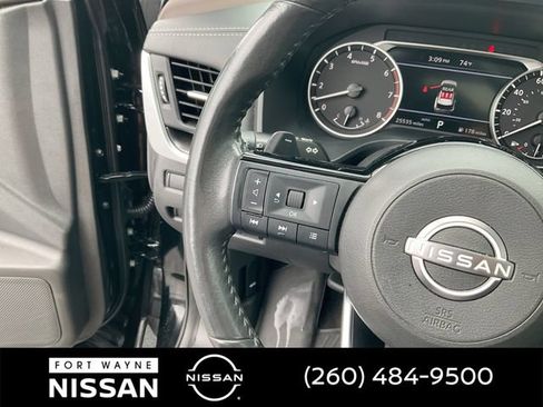 Certified 2023 Nissan Rogue SV w/ SV Premium B Package AWD/4WD image 23
