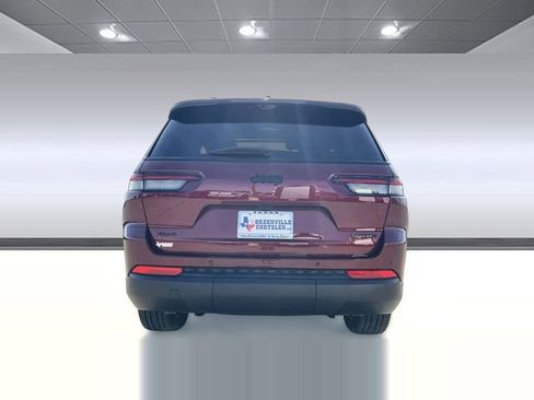 New 2025 Jeep Grand Cherokee L Limited w/ Luxury Tech Group II image 9